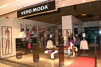 Einkaufscenter / Shopping-Center München: Mira München Nordheide - Veromoda Shop für vielseitige Damenmode