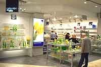 Riem Arcaden: Leonardo Store Trinkgläser Vasen Karaffen (Foto: Martin Schmitz)