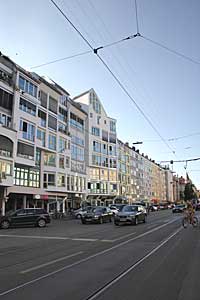 Einkaufsstraßen in München Schwabing: Begradstrasse - Haus für Haus Foto:Marikka-Laila Maisel